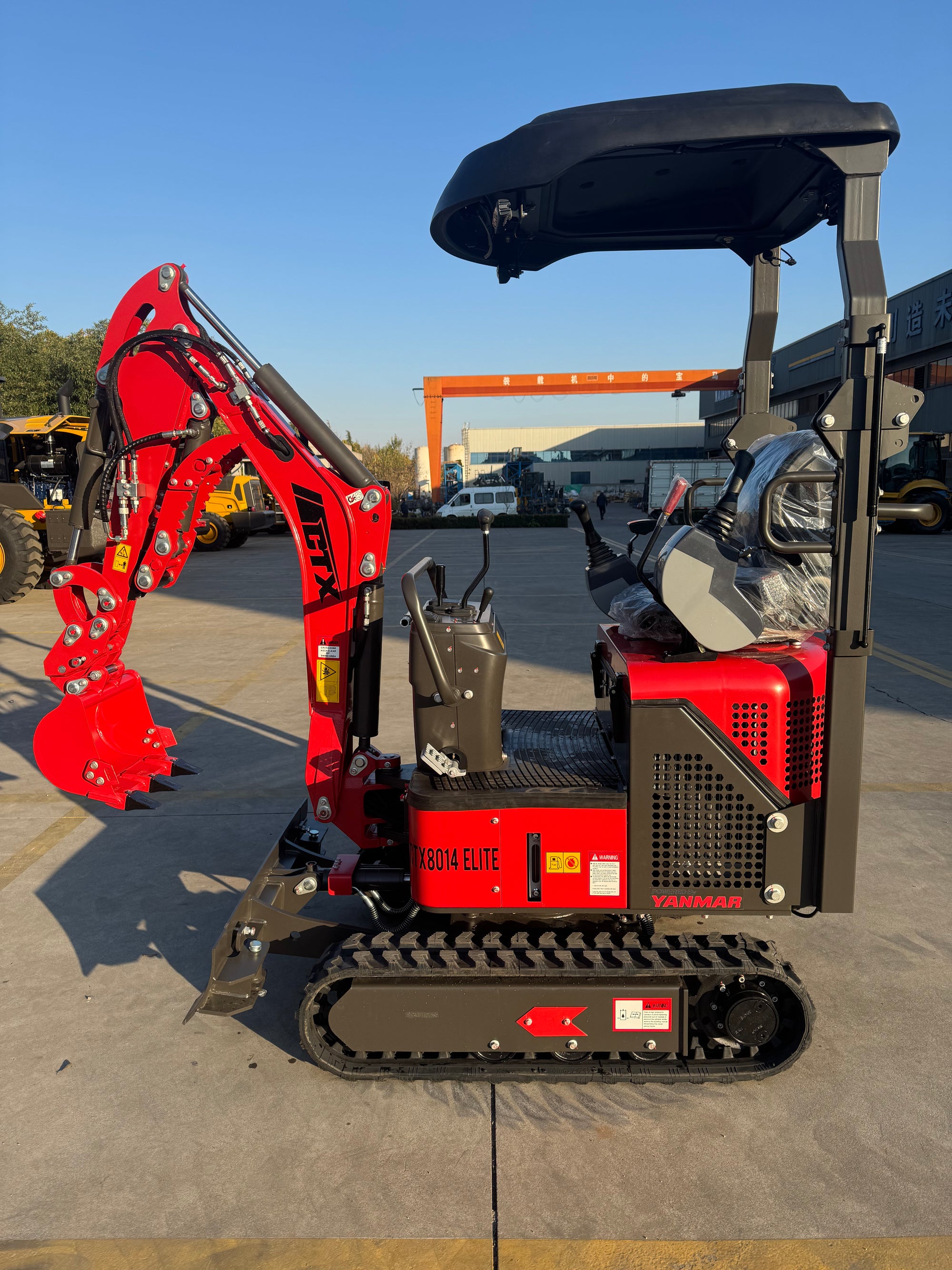 HAIHONG CTX8014 ELITE 1.4T YANMAR DIESEL - MINI EXCAVATOR