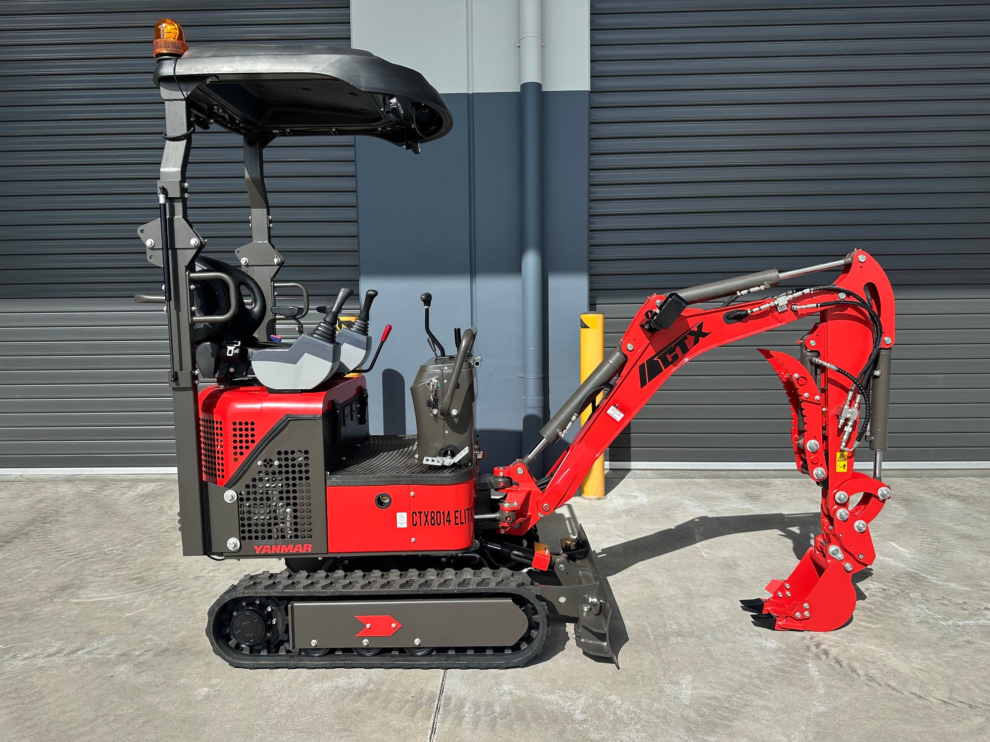 HAIHONG CTX8014 ELITE 1.4T YANMAR DIESEL - MINI EXCAVATOR