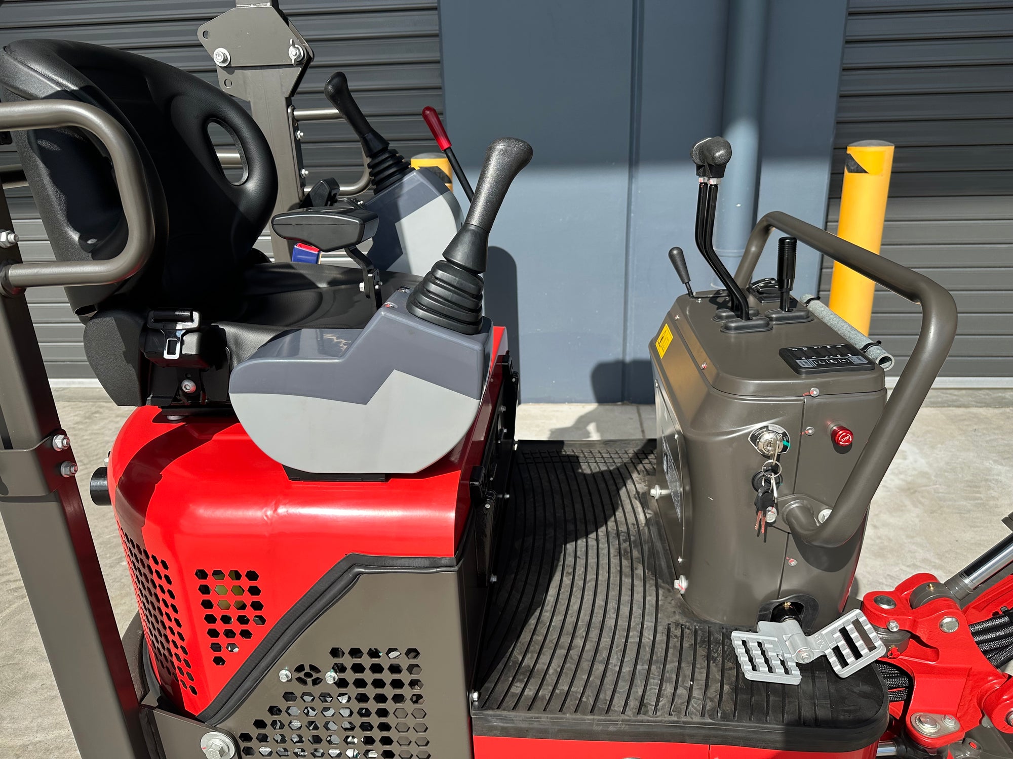 HAIHONG CTX8014 ELITE 1.4T YANMAR DIESEL - MINI EXCAVATOR